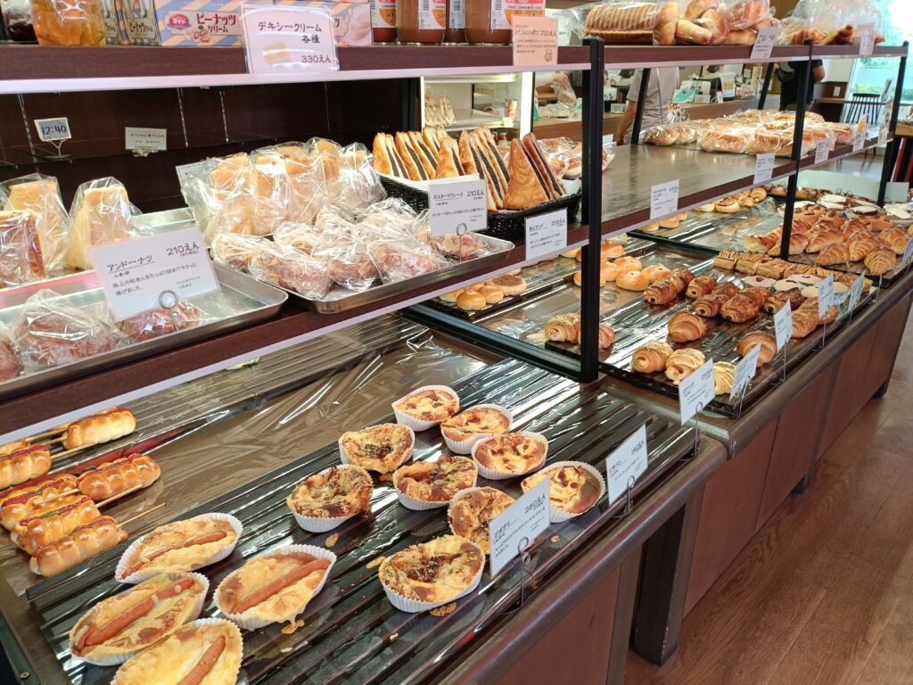 パン工房 アヴァンセ 小牧本店