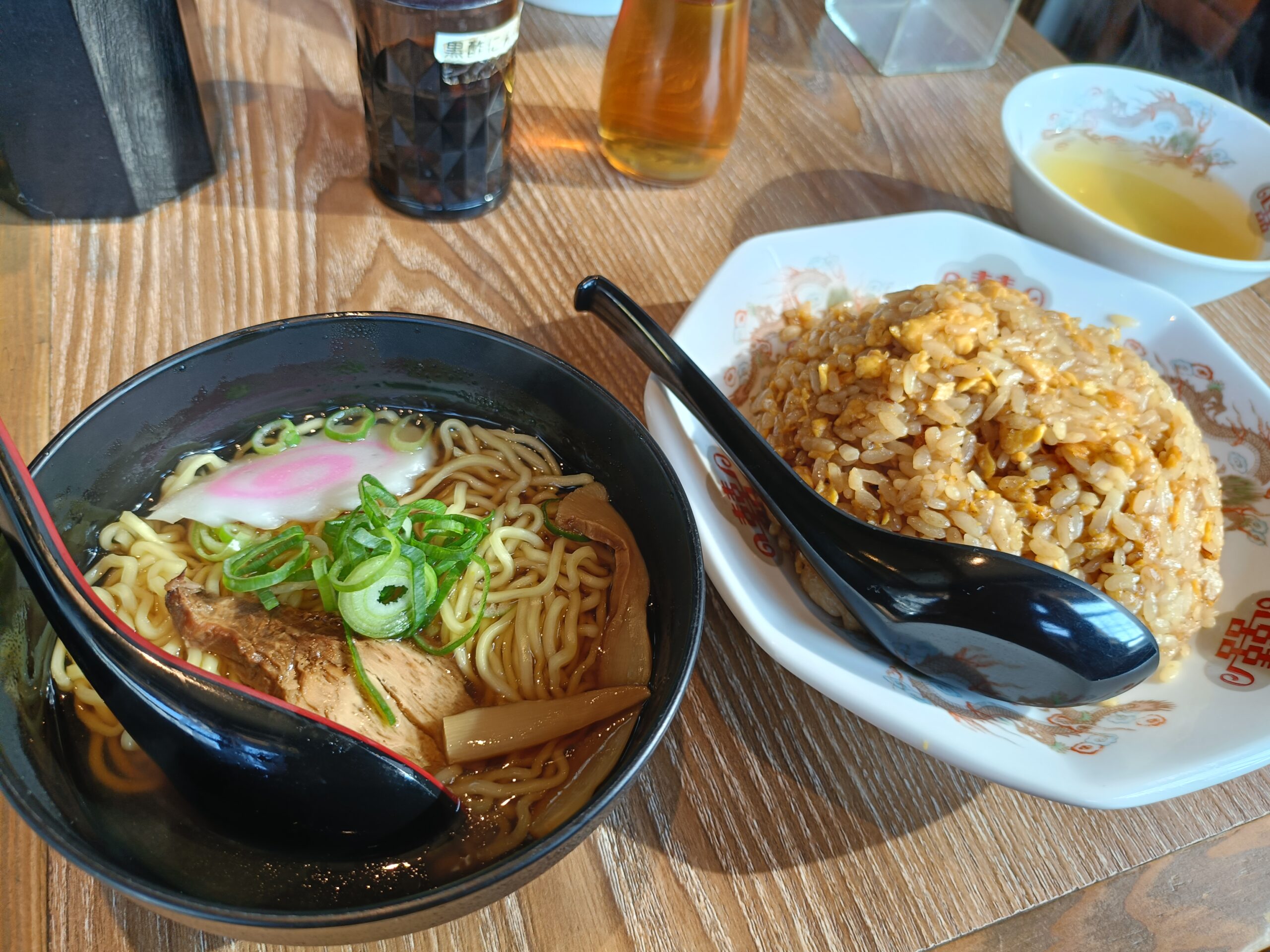 チャーハン専門店 金龍 一宮森本本店