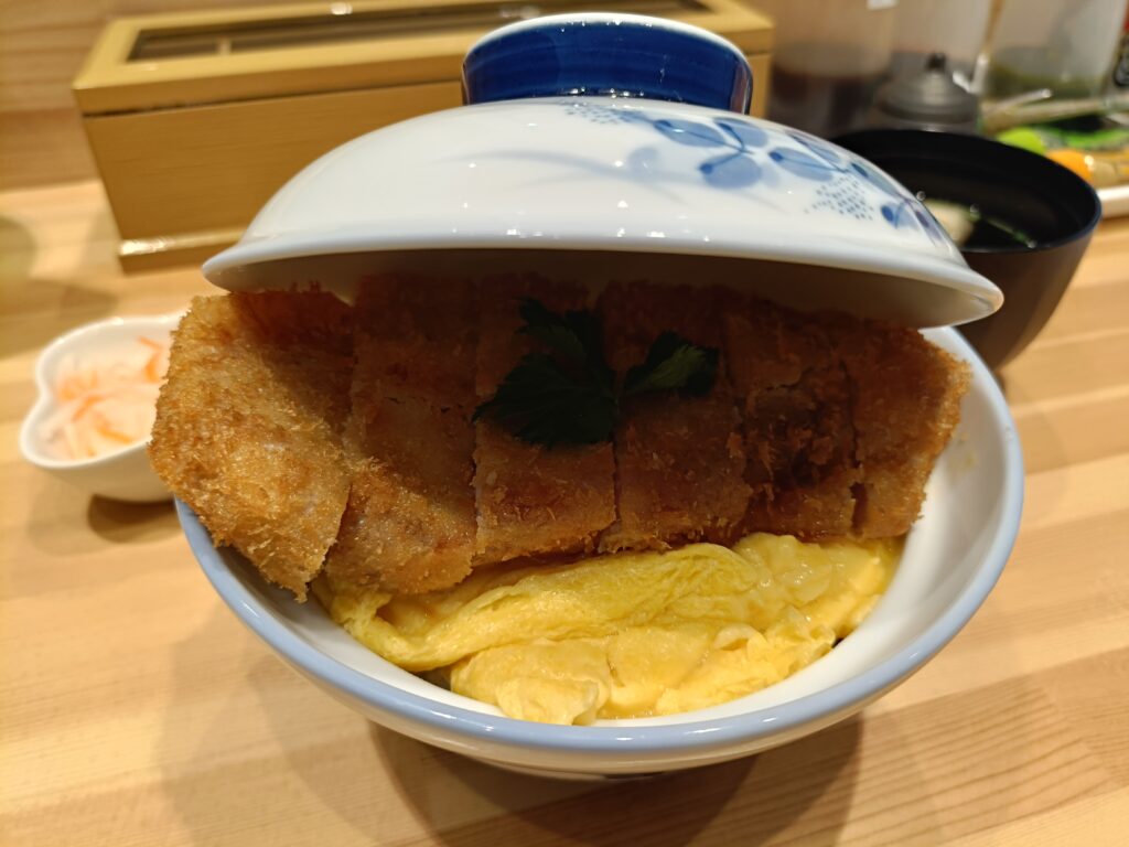 かつ丼あらた