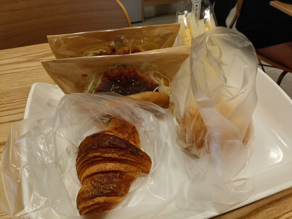 パン屋SUNtoF
