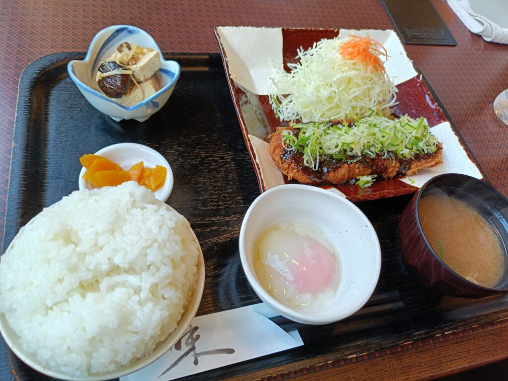 ふじ尾亭 友&愛店