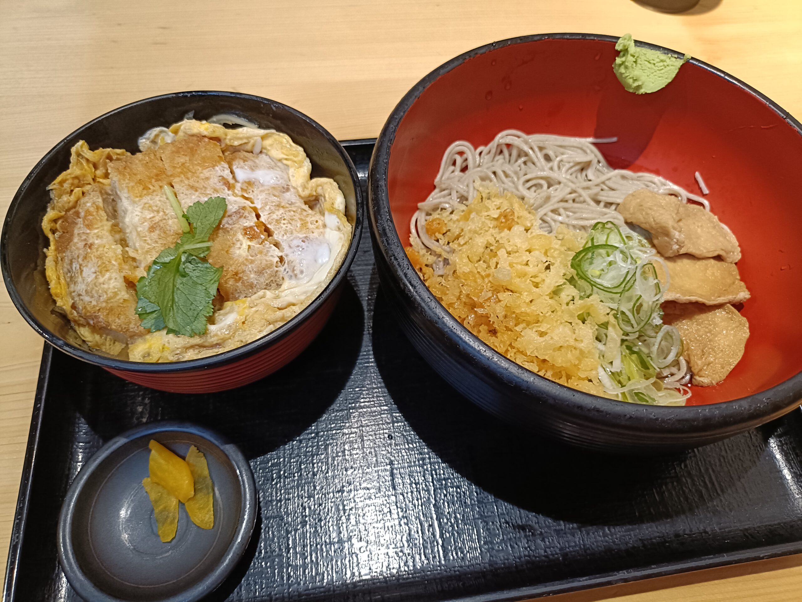 そば屋てんとろ 春日井店