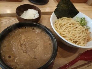 麺屋 らいこう 桜町店