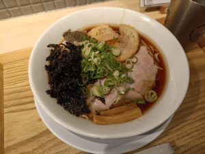 ダシと麺 くじら 栄本店