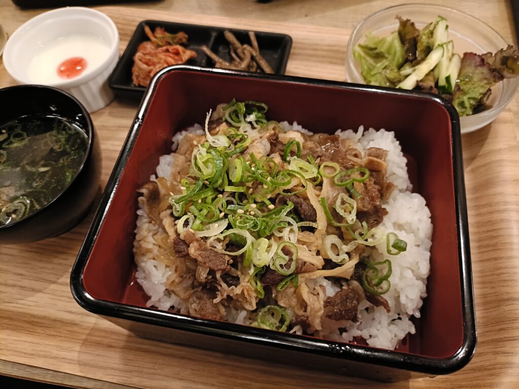 焼肉ホルモン下町の牛名古屋駅店