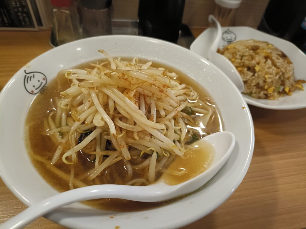 ベトコンラーメン新京 菊井店