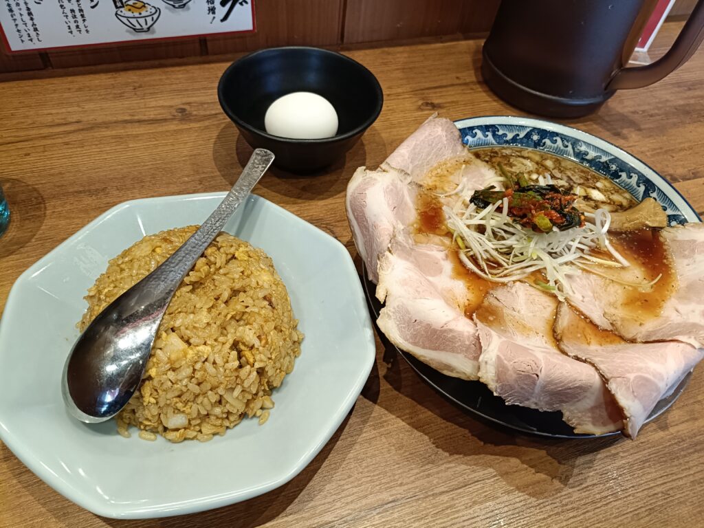 焼豚中華そば専門 しげる＠名古屋市中区