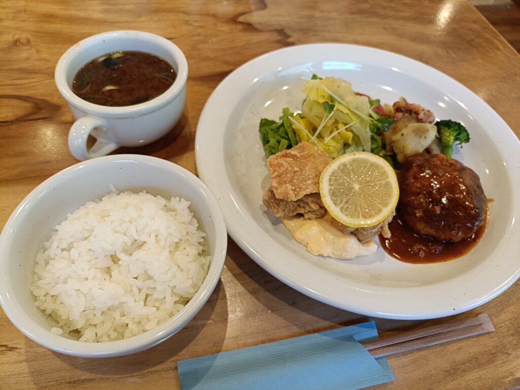 かじかの里 自遊食 幸の池