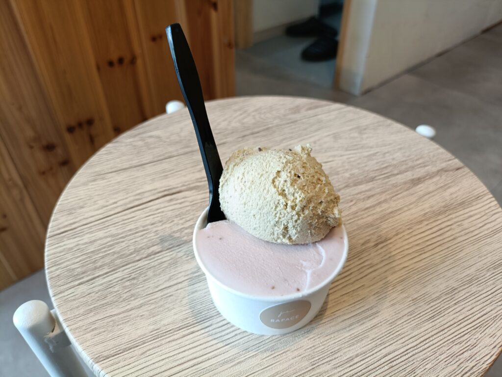 GELATERIA RAPACE （ジェラテリア ラパーチェ）