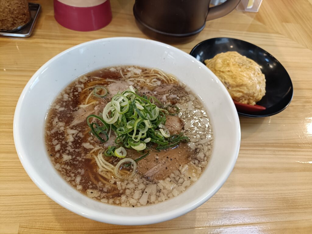 ラーメン食堂 オムたす