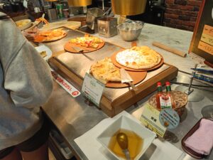 神戸クック・ワールドビュッフェ イオンタウン各務原鵜沼店
