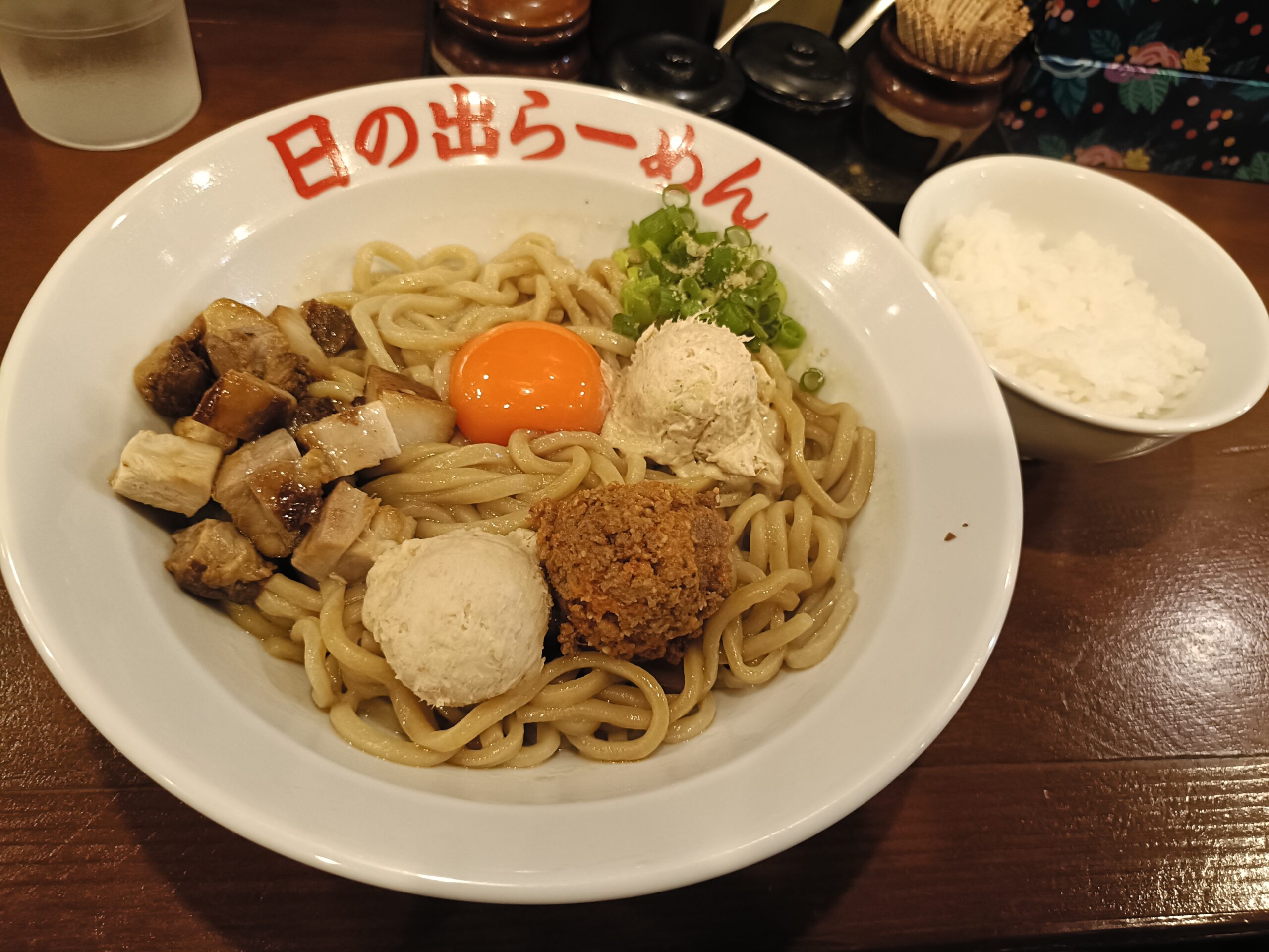 日の出らーめん 名駅西口分店