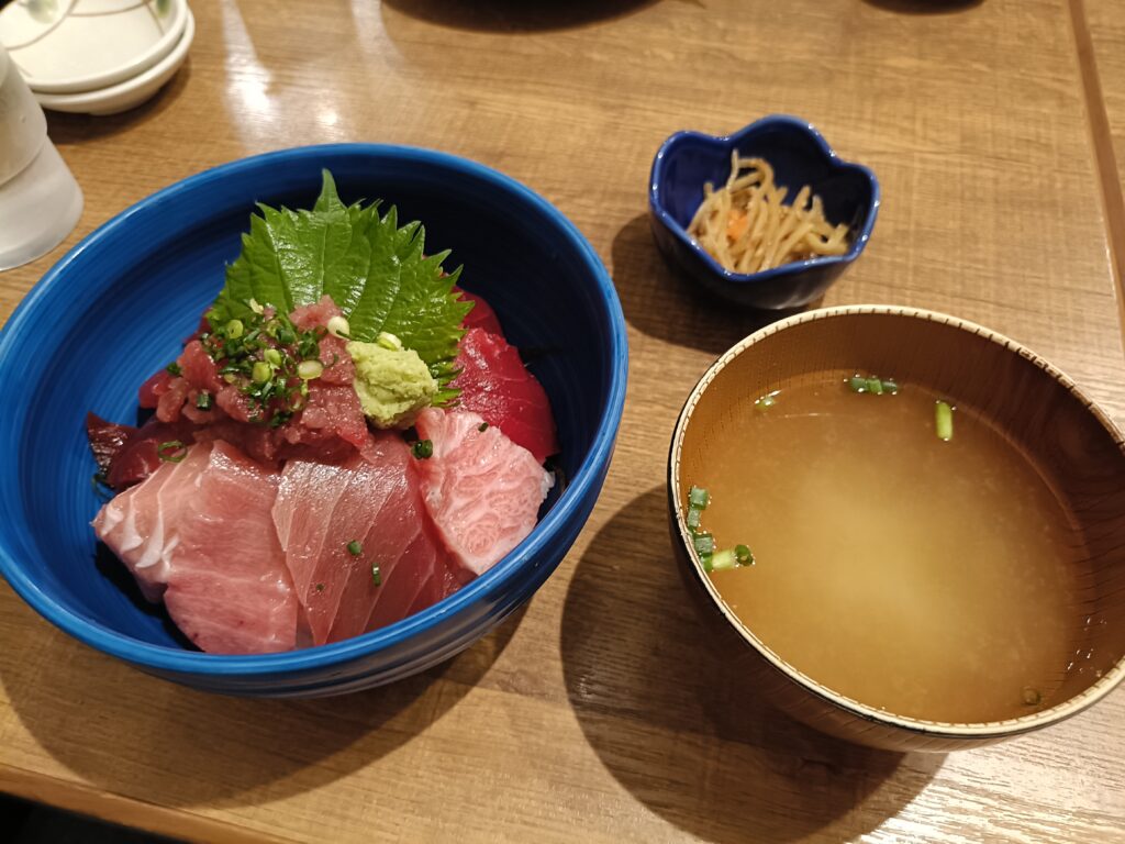 まぐろ専門 かしわ水産