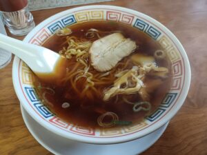 らーめん三周