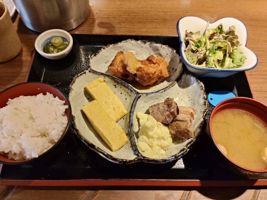 あかべこ